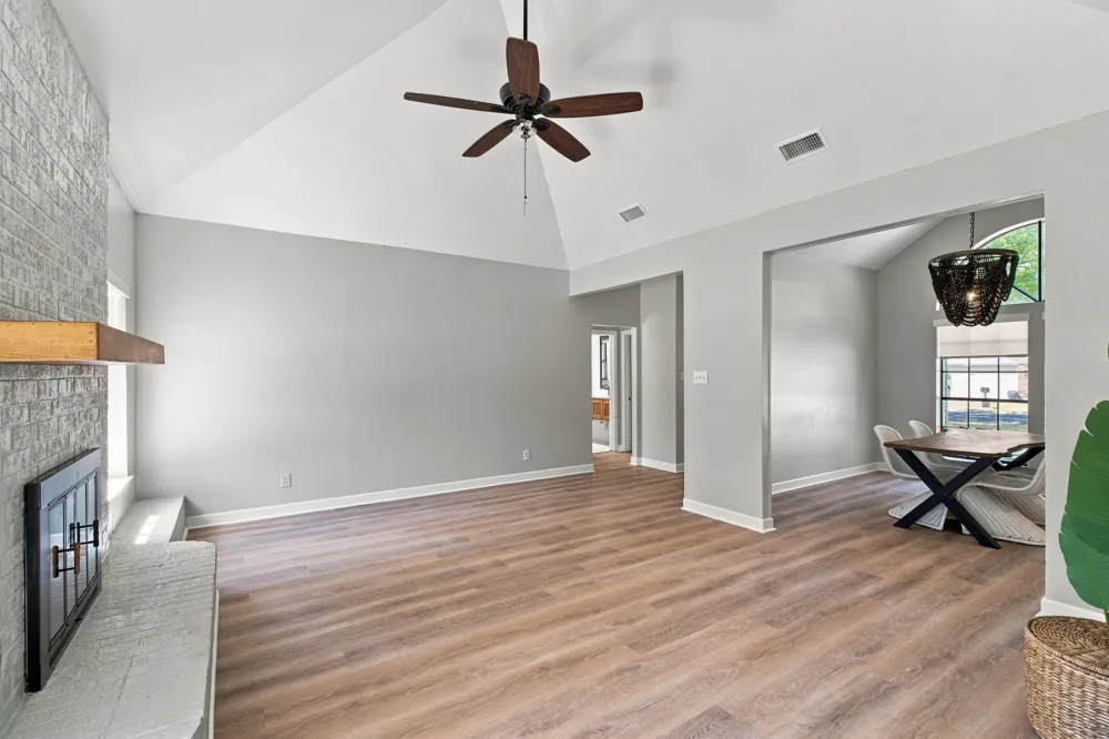 3808 Chestnut Street Fort Worth, TX 76137