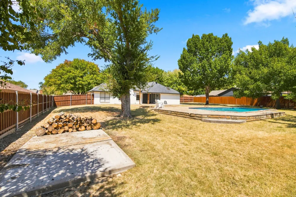 3808 Chestnut Street Fort Worth, TX 76137