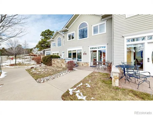 325 Overlook Court Estes Park, CO 80517