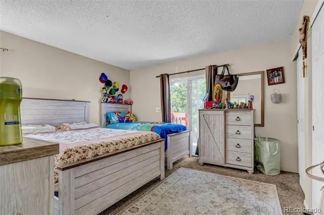 4909 Eagle Street Denver, CO 80239