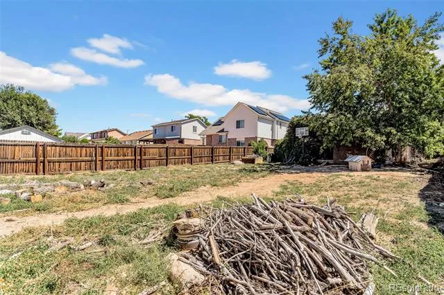 4909 Eagle Street Denver, CO 80239