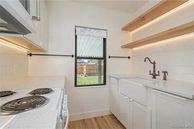 2701 Steele Street Denver, CO 80205