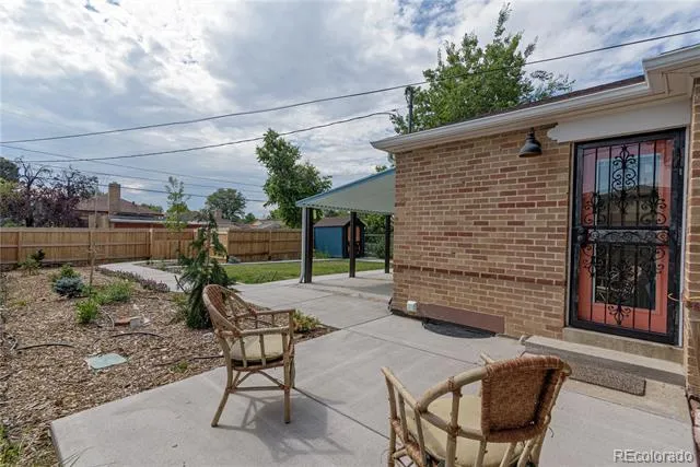 2701 Steele Street Denver, CO 80205