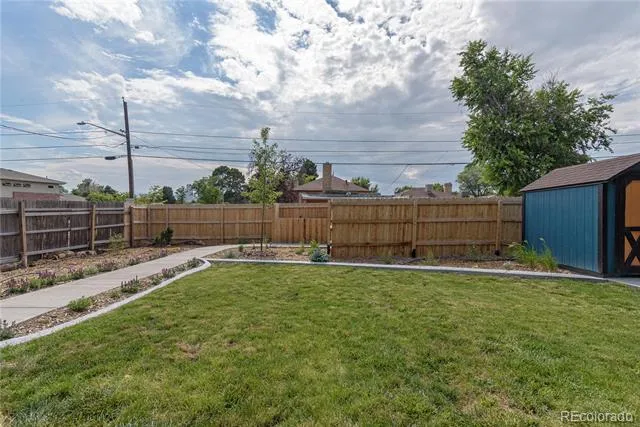 2701 Steele Street Denver, CO 80205