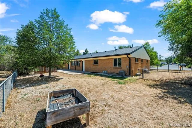 5725 W 5th Avenue Lakewood, CO 80226
