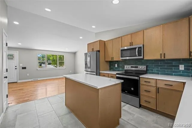 5725 W 5th Avenue Lakewood, CO 80226