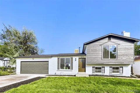 4618 Fontana Way