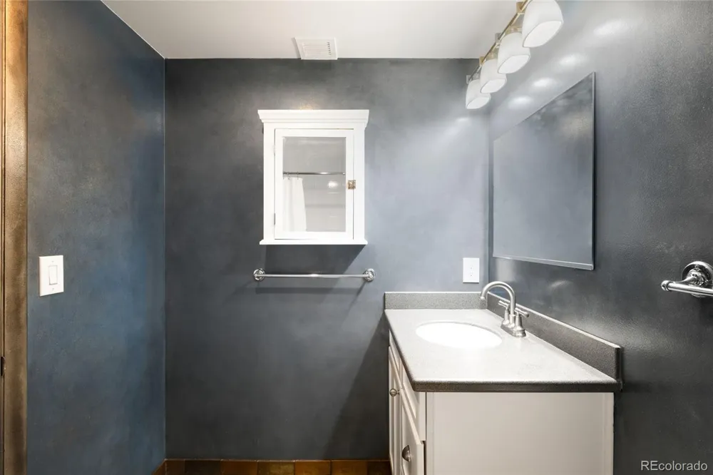 1801 Wynkoop Street #302 Denver, CO 80202