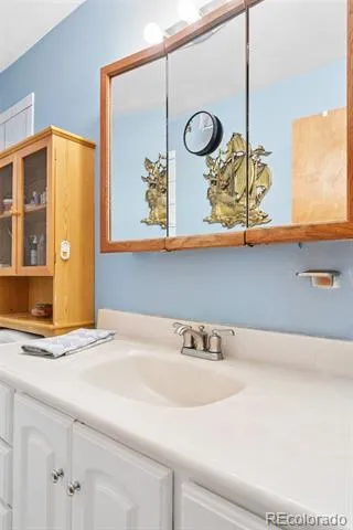 1922 Graves Court Northglenn, CO 80233