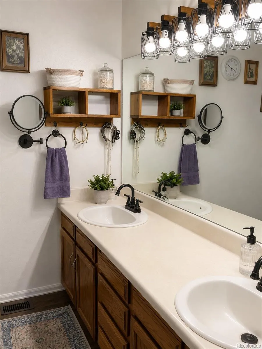 3684 S Cathay Street Aurora, CO 80013