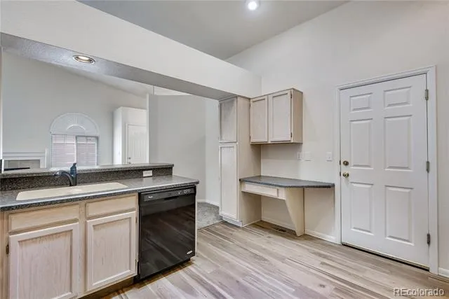 6758 Zenobia Loop #1 Westminster, CO 80030