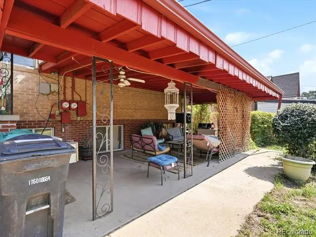 2732 W 37th Avenue Denver, CO 80211