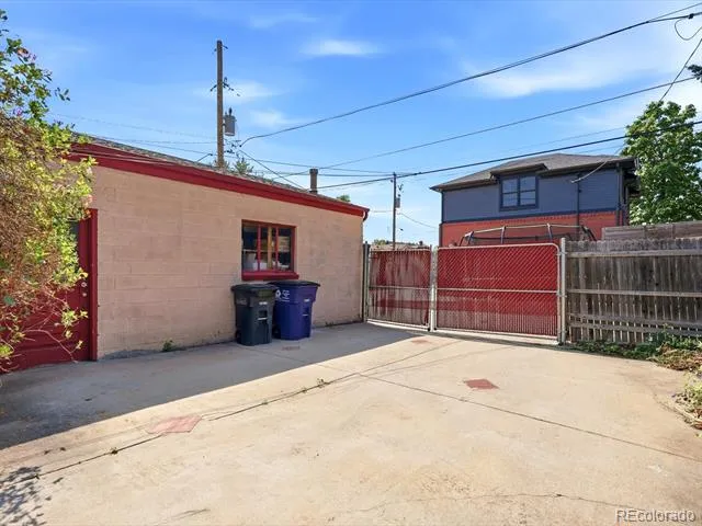 2732 W 37th Avenue Denver, CO 80211
