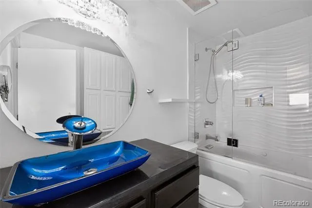 100 Park Avenue #1703 Denver, CO 80205