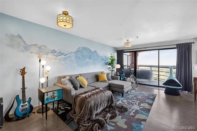 100 Park Avenue #1703 Denver, CO 80205