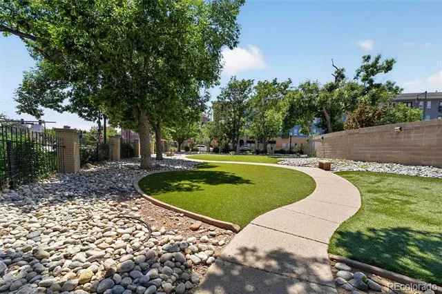 100 Park Avenue #1703 Denver, CO 80205
