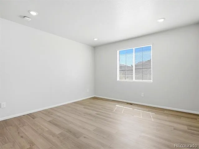 2213 E 164th Avenue Thornton, CO 80602