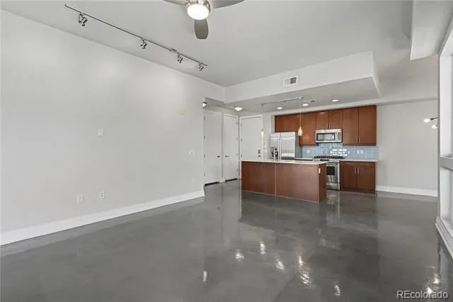 2460 W 29th Avenue #303 Denver, CO 80211