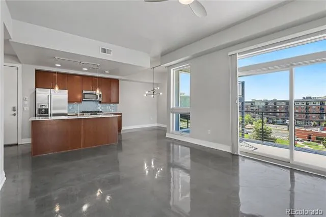 2460 W 29th Avenue #303 Denver, CO 80211