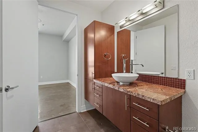 2460 W 29th Avenue #303 Denver, CO 80211