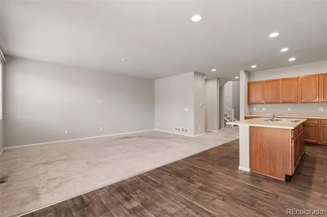 4709 Helena Street Denver, CO 80239