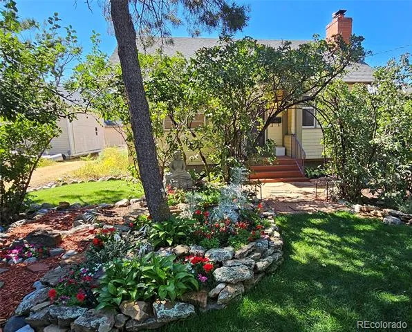 1918 Nevada Avenue Colorado Springs, CO 80907