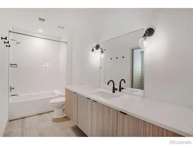 835 Forest Street Denver, CO 80220
