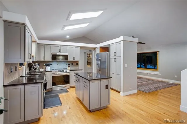 422 Hillsboro Court Fort Collins, CO 80525