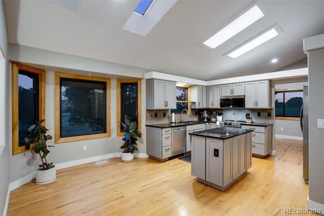 422 Hillsboro Court Fort Collins, CO 80525