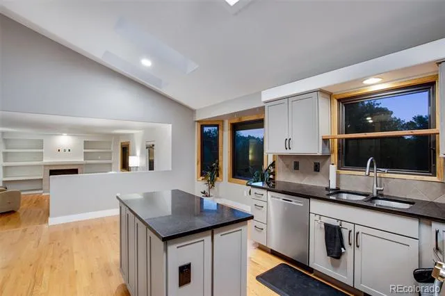 422 Hillsboro Court Fort Collins, CO 80525