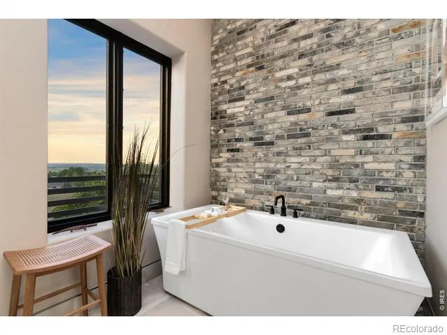 7730 Park Ridge Circle Fort Collins, CO 80528