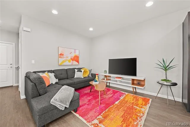 5381 E 63rd Place Commerce City, CO 80022
