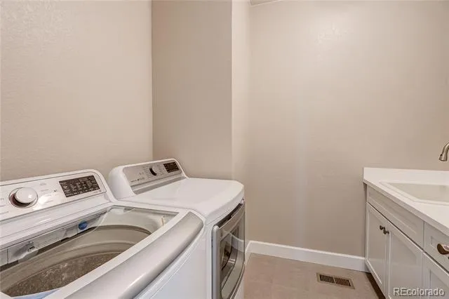 8035 S Kewaunee Street Aurora, CO 80016