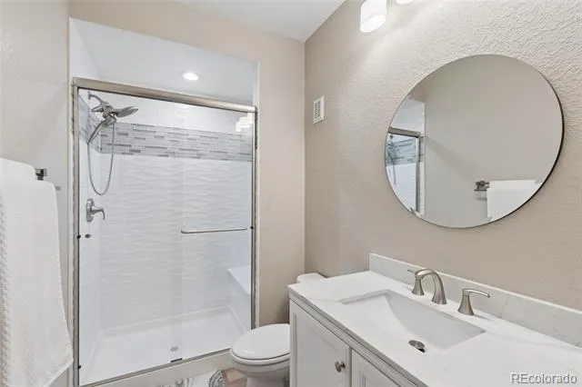 8035 S Kewaunee Street Aurora, CO 80016