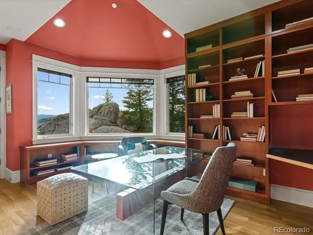 6264 Flagstaff Road Boulder, CO 80302
