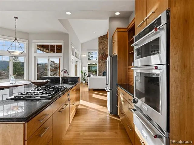 6264 Flagstaff Road Boulder, CO 80302
