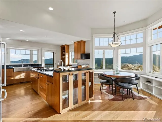 6264 Flagstaff Road Boulder, CO 80302