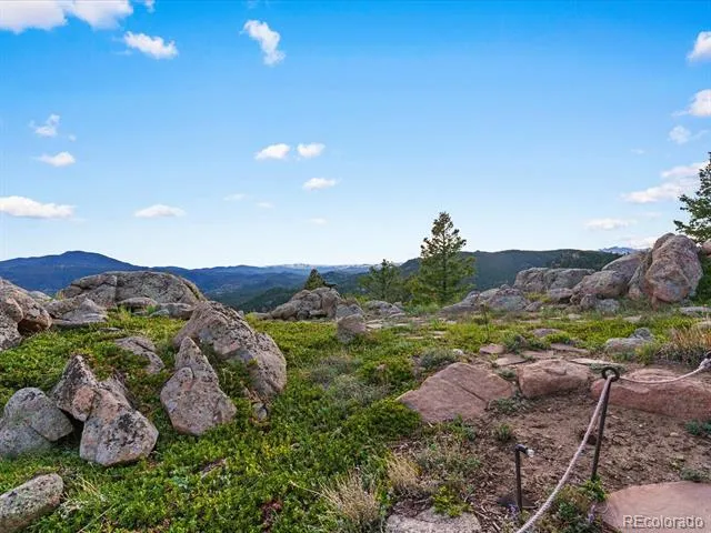 6264 Flagstaff Road Boulder, CO 80302