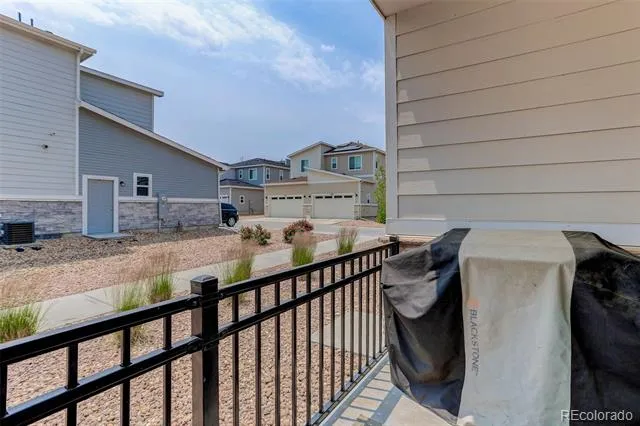 1657 S Andes Way Aurora, CO 80017