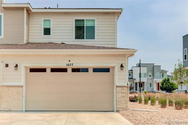 1657 S Andes Way Aurora, CO 80017