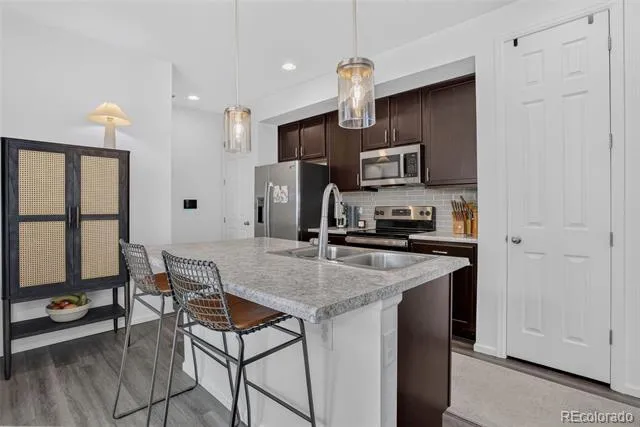 1657 S Andes Way Aurora, CO 80017