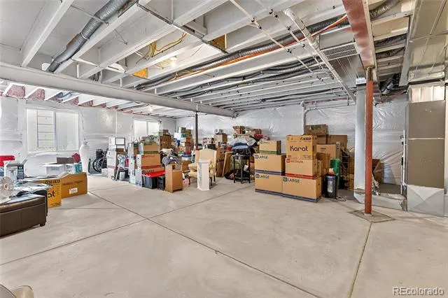 8548 S Quatar Street Aurora, CO 80016