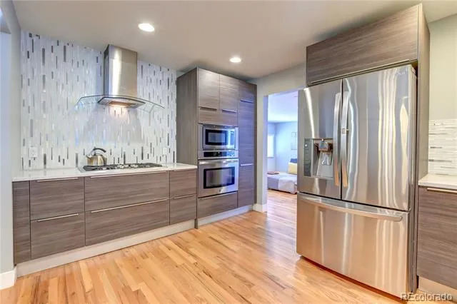 2321 S Henry Place Denver, CO 80210