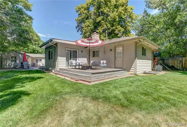 2321 S Henry Place Denver, CO 80210