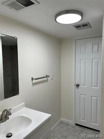 3941 S Pagosa Street Aurora, CO 80013