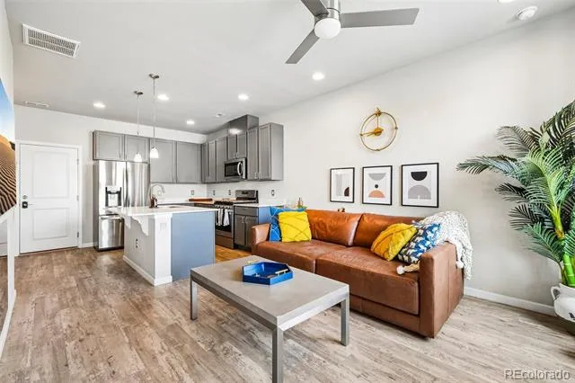 19629 W 93rd Drive #B Arvada, CO 80007