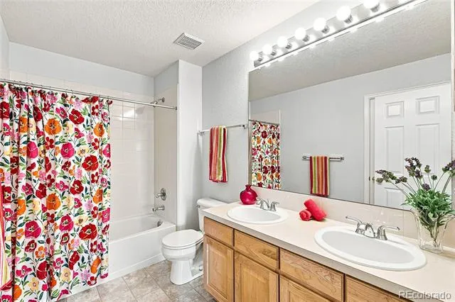 3534 Broadlands Lane #102 Broomfield, CO 80023