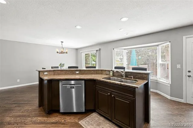 6902 S Lamar Street Littleton, CO 80128