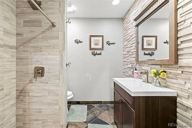 6902 S Lamar Street Littleton, CO 80128