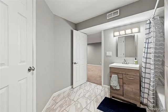 6902 S Lamar Street Littleton, CO 80128